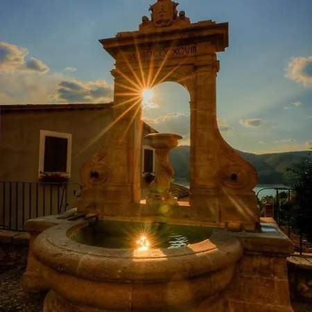 Holiday home Casa Con Terrazzi - 6posti 2stanze 2bagni - Lakeholiday It *