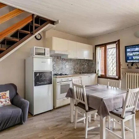 Σπίτι διακοπών Casa Con Terrazzi - 6posti 2stanze 2bagni - Lakeholiday It Castel di Tora