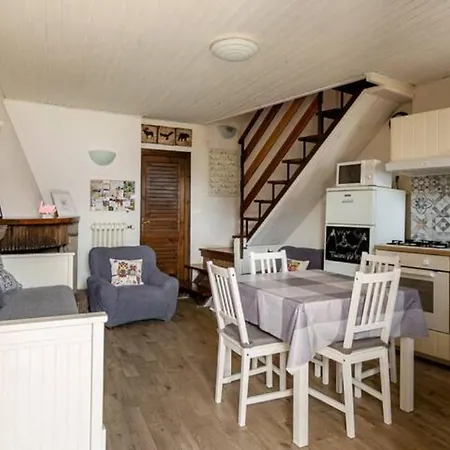 Σπίτι διακοπών Casa Con Terrazzi - 6posti 2stanze 2bagni - Lakeholiday It Castel di Tora